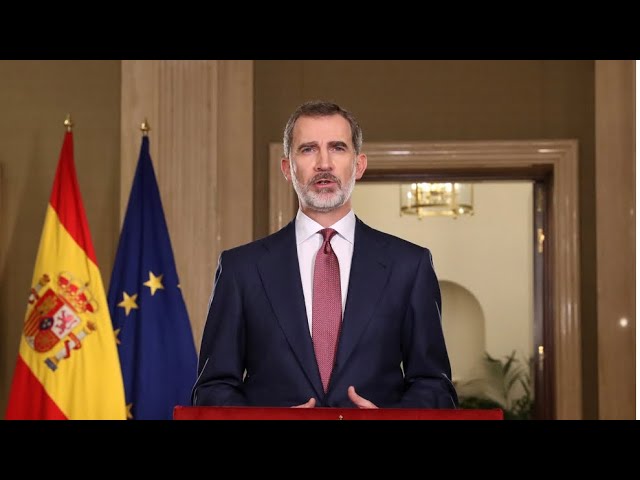 puede el rey disolver las cortes