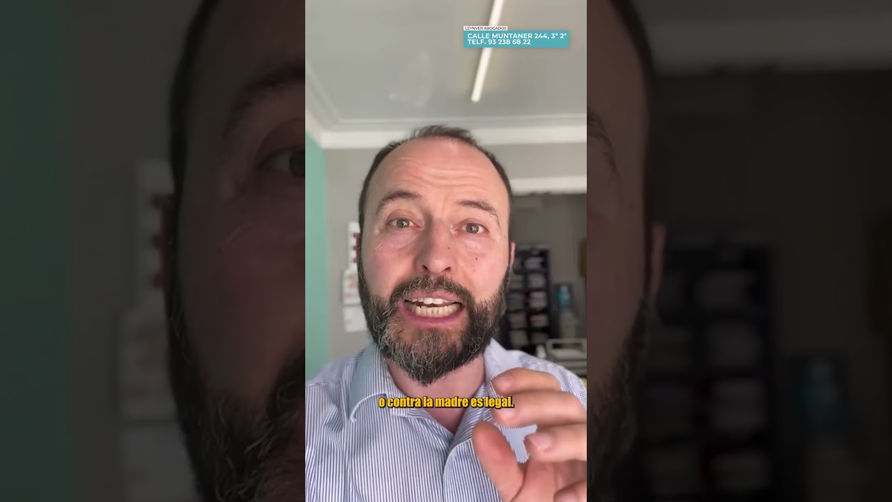 puede un hijo declarar contra su padre